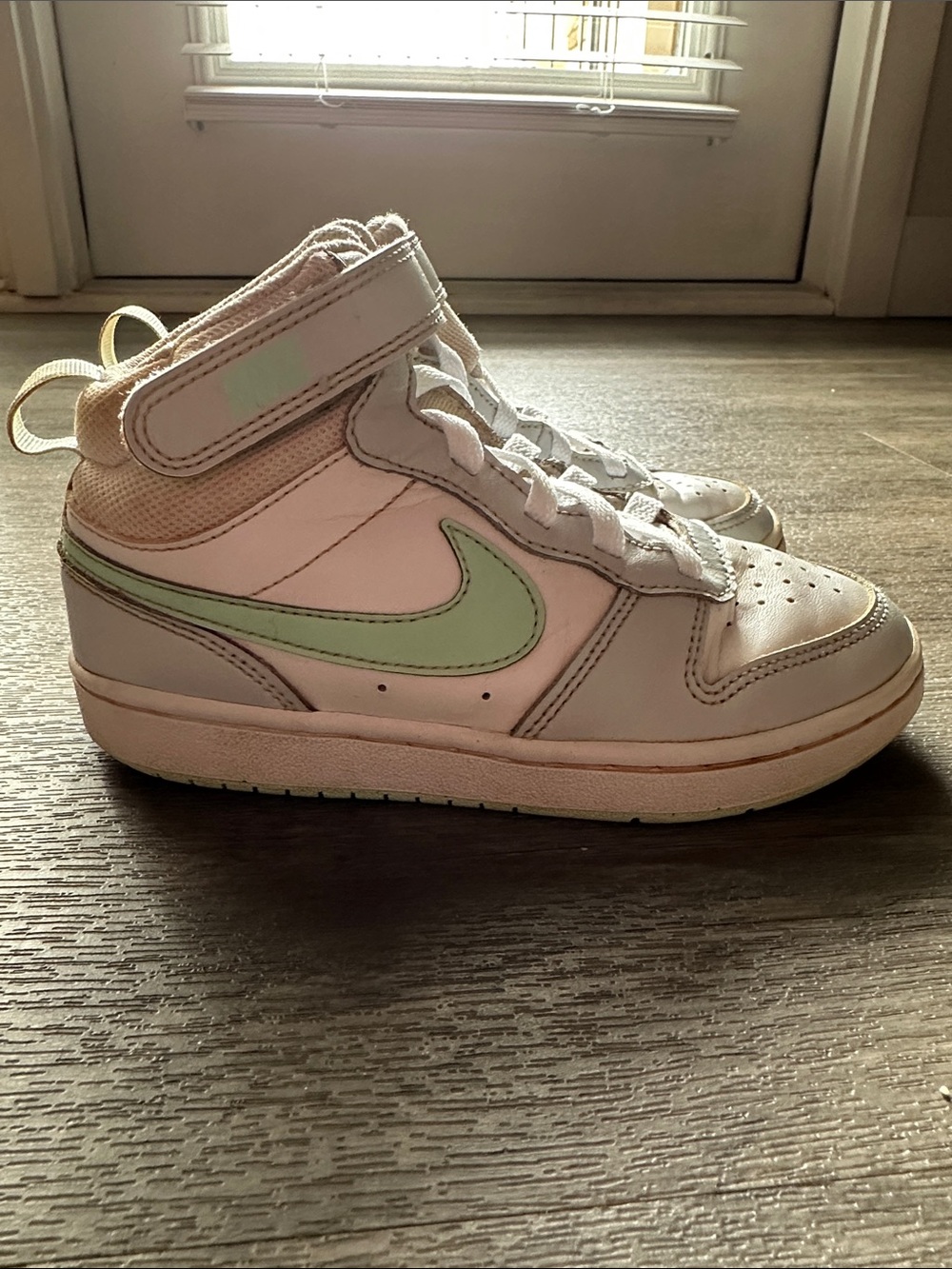 Nike Kids High-Top Sneakers - White with Mint Green Swoosh